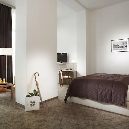 Harvey Hotel 5*